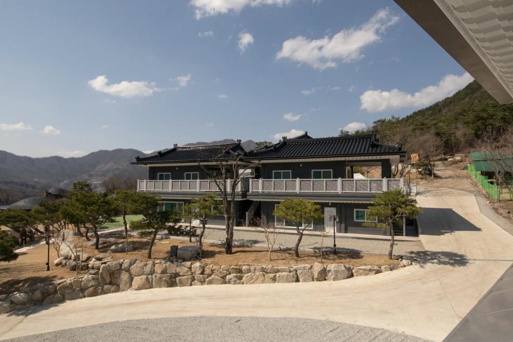 Gayagyeong Hotel Seongju Exterior foto